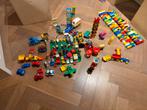 DUPLO oa heel veel stenen, autos en poppetjes, Kinderen en Baby's, Speelgoed | Duplo en Lego, Ophalen of Verzenden, Zo goed als nieuw