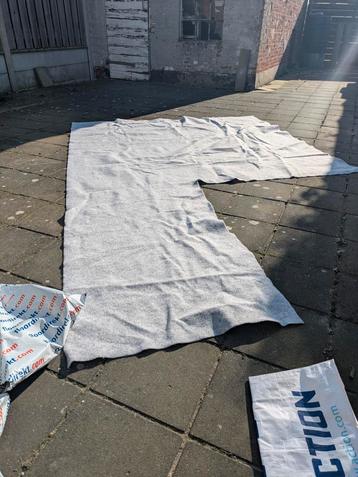 Vilt, 3mm grijs, restant van 2'5 * 1,5 mtr beschikbaar voor biedingen