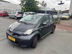 Toyota Aygo 1.0-12V Comfort Navigator! Airco! Nette auto!, Voorwielaandrijving, Euro 5, Stof, Gebruikt