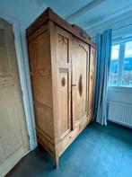Gratis: Massief houten kledingkast (vintage/antiek stijl), Antiek en Kunst, Antiek | Meubels | Kasten, Ophalen