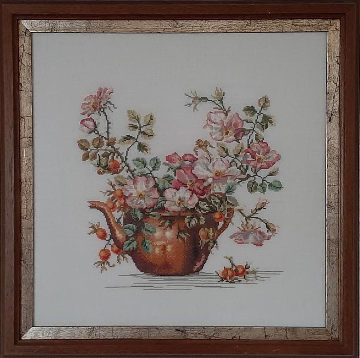 Eva Rosenstand borduurwerk veldbloemen 53,5 x 53,5 cm, Hobby en Vrije tijd, Borduren en Borduurmachines, Borduurpakket, Ophalen