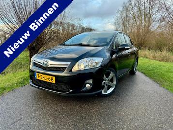 Toyota Auris 1.8 Full Hybrid Dynamic Business / Navigatie /  beschikbaar voor biedingen