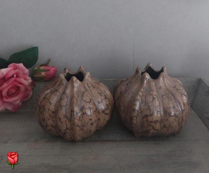 2 Riverdale vaasjes Lynton bruin 11cm, Huis en Inrichting, Woonaccessoires | Vazen, Zo goed als nieuw, Overige kleuren, Minder dan 50 cm