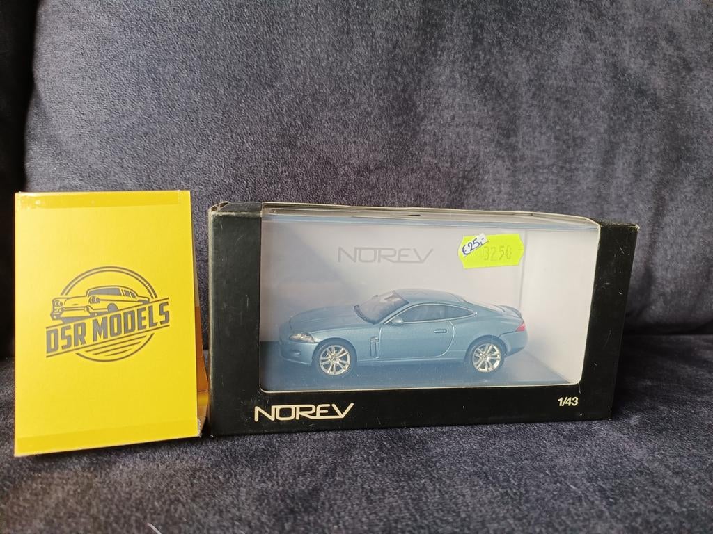 1:43 Jaguar XK Coupe, Hobby en Vrije tijd, Modelauto's | 1:43, S, Auto, R, Nieuw