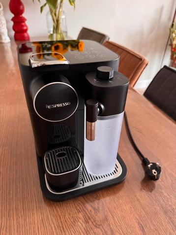 z.g.a.n. De'Longhi Nespresso Gran Lattissima EN640B mei 2025 beschikbaar voor biedingen