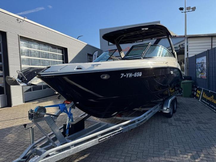 Sea Ray SLX 260 (bj 2026), Watersport en Boten, Speedboten, Gebruikt, 6 meter of meer, Benzine, 200 pk of meer