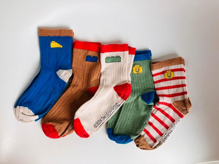 Lego sokken 31-33, Kinderen en Baby's, Kinderkleding | Schoenen en Sokken, Zo goed als nieuw, Sokken, Jongen of Meisje, Ophalen