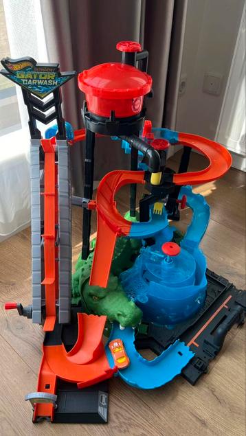 Hot Wheels - Ultimate Gator Car Wash - Racebaan - FTB67 beschikbaar voor biedingen