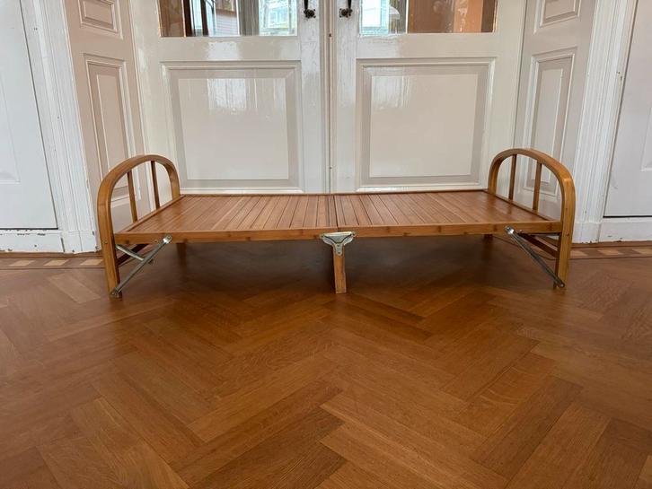 Opvouwbaar Kinderbed, Huis en Inrichting, Slaapkamer | Bedden, Gebruikt, Eenpersoons, 70 cm of minder, 190 cm of minder, Hout