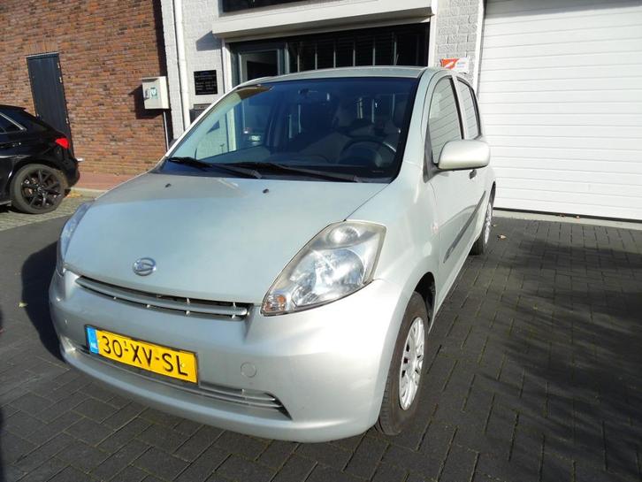 Daihatsu Sirion 2 1.0 12V Premium Airco/NAP/Nieuwe APK, Auto's, Daihatsu, Bedrijf, Sirion, ABS, Airbags, Airconditioning, Boordcomputer