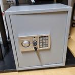 Monzana kluis vergrendeling en 2 noodsleutels., Huis en Inrichting, Kasten | Lockerkasten, Ophalen of Verzenden, Zo goed als nieuw