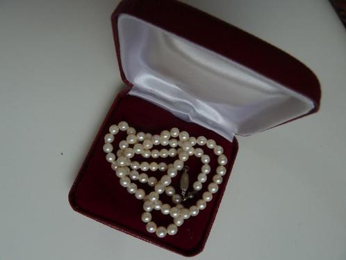 Japans Akoya cultivé parelcollier met sterling zilveren slot, Sieraden, Tassen en Uiterlijk, Kettingen, Zo goed als nieuw, Zilver