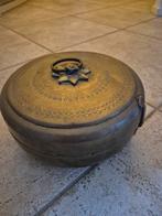 Koperen Thaise lunchbox, Ophalen