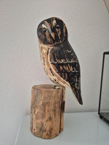 Vintage scandinavisch landelijk houten uil beschikbaar voor biedingen