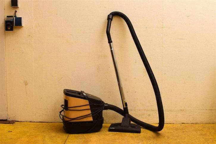 Nilfisk Mocca stofzuiger 48640, Witgoed en Apparatuur, Stofzuigers, Gebruikt, Ophalen of Verzenden