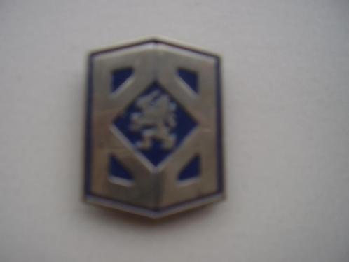 penning embleem bb beschermingbevolking speld verzamelen, Postzegels en Munten, Penningen en Medailles, Overige materialen, Nederland
