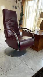 Draaibare leren relaxfauteuil - Donkerrood, Huis en Inrichting, Fauteuils, Ophalen, Gebruikt, 75 tot 100 cm, Leer
