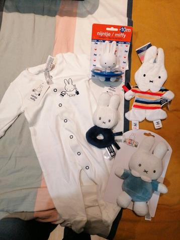 Nijntje Pakket - boxpakje, Rammelaar & Knuffels beschikbaar voor biedingen