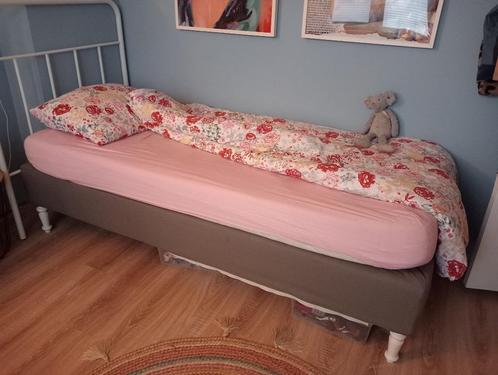 1 persoons bed, Huis en Inrichting, Slaapkamer | Bedden, Zo goed als nieuw, Eenpersoons, 90 cm, 200 cm, Hout, Wit, Ophalen