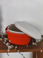 Vintage Tupperware serveerschaal met deksel, Ophalen of Verzenden, Gebruikt, Wit, Schaal