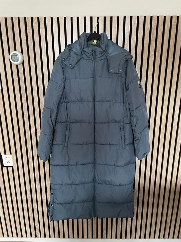 Lange gewatteerde winter jas | 44 | grijs blauw, Kleding | Dames, Jassen | Winter, Zo goed als nieuw, Maat 42/44 (L), Blauw, Ophalen of Verzenden