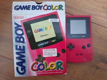 Game Boy (kan met of zonder spelletjes verkocht worden) beschikbaar voor biedingen