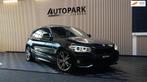 BMW 1-serie 118i Centennial Executive M-Sport SCHUIFDAK/KEYL, 65 €/maand, Gebruikt, Leder en Stof, Zwart