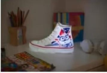 MINIONS SNEAKER als LAMP Gewoon nog NIEUW beschikbaar voor biedingen