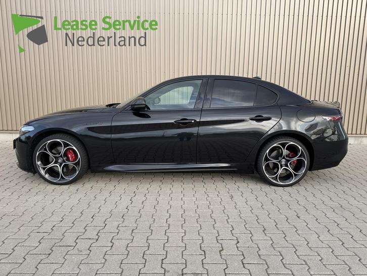 Alfa Romeo Giulia 2.0 T Veloce Ti Q4 Unieke Uitvoering Carbo, Auto's, Alfa Romeo, Bedrijf, Te koop, Giulia, 4x4, ABS, Achteruitrijcamera
