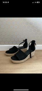 Marks & Spencer sleehakken maat 40, Zo goed als nieuw, Marks & Spencer, Zwart, Sandalen of Muiltjes