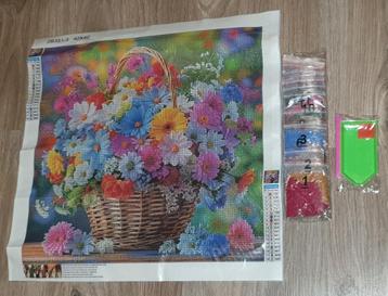 Diamond Painting Bloemenmand 40x40 cm beschikbaar voor biedingen