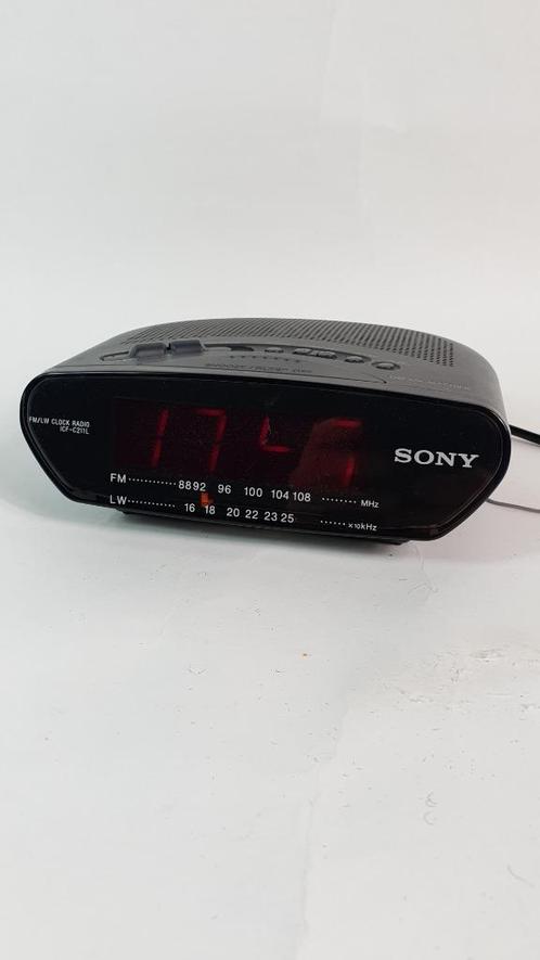 Sony ICF-C211L wekkerradio, FM alarm clock. 7A12, Audio, Tv en Foto, Radio's, Gebruikt, Wereldontvanger, Ophalen of Verzenden