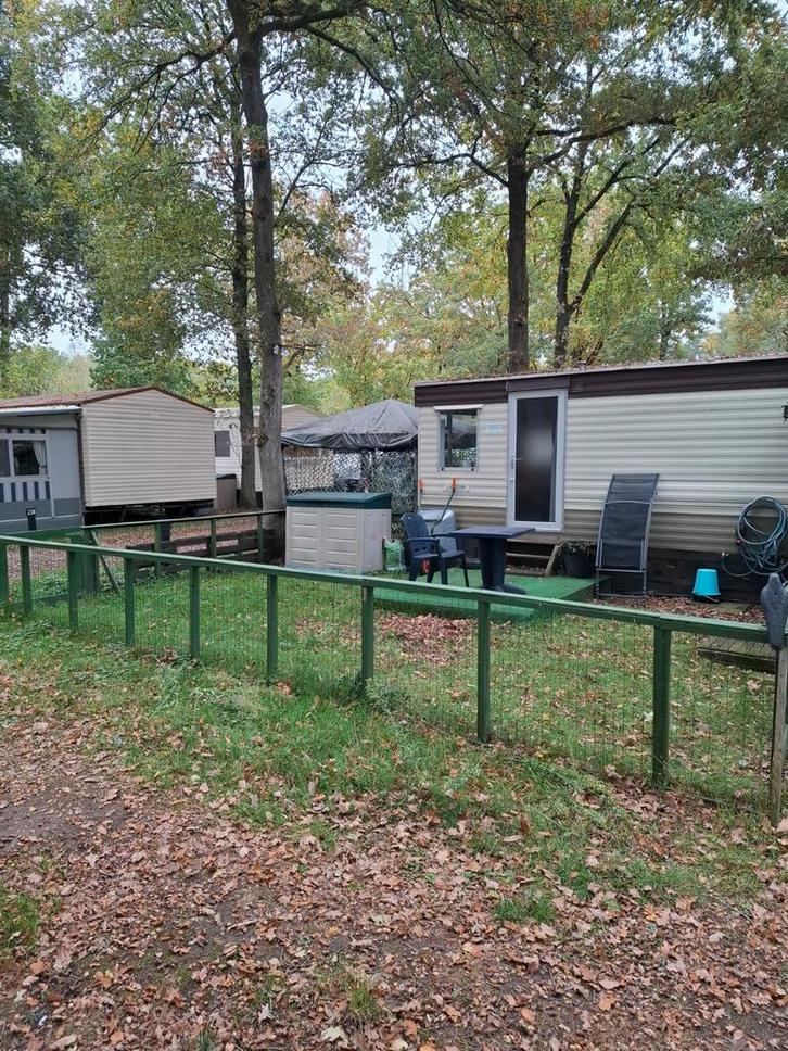 Gezellige stacaravan te huur/te koop in bosrijke omgeving, Caravans en Kamperen, Verhuur