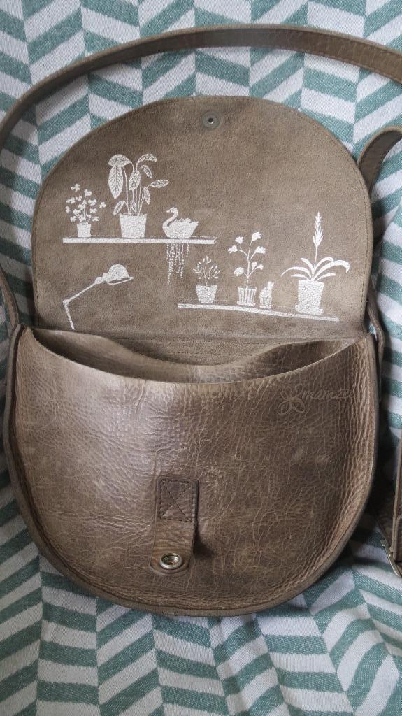 Mamzel / Keecie leren tas, kleur moss used look, 20x20x5cm, Sieraden, Tassen en Uiterlijk, Tassen | Damestassen, Gebruikt, Schoudertasje