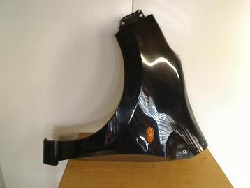 Spatbord Links Voor Nissan Pixo (D31S) (2009-03/2013-10) beschikbaar voor biedingen
