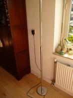 Staande lamp, Huis en Inrichting, Lampen | Vloerlampen, Gebruikt, Ophalen of Verzenden, Metaal, Modern