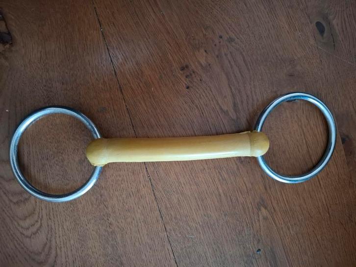 Watertrens liverpool stang Happy mouth thorowgood zadel, Dieren en Toebehoren, Paarden en Pony's | Hoofdstellen en Tuigage, Zo goed als nieuw