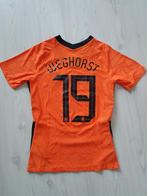 Nederland heren voetbalshirt in size small, Sport en Fitness, Voetbal, Ophalen of Verzenden, Zo goed als nieuw, Shirt