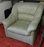 Zeer nette leren comfortabele fauteuil, licht groen, Ophalen, Gebruikt, Minder dan 75 cm, Leer