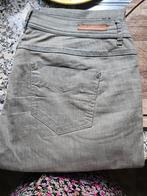 Mooie bijna nieuwe olijfgroene broek superstar!, Maat 42/44 (L), Ophalen of Verzenden, Zo goed als nieuw, Lang