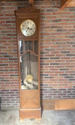 Staand horloge antiek, Ophalen