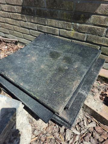 9 stuks rubbertegels 50x50 beschikbaar voor biedingen