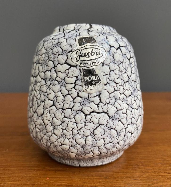 50 jaren D85 JASBA zwart vaasje & wit craquelé Cortina decor, Huis en Inrichting, Woonaccessoires | Vazen, Gebruikt, Wit, Minder dan 50 cm