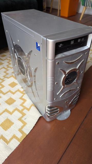 Desktop computer gamePC beschikbaar voor biedingen