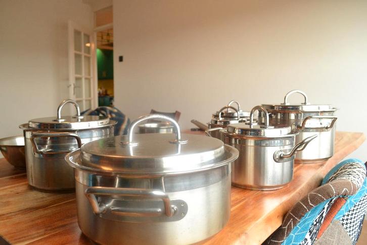 Kwaliteitspannen voor koken op gas, Huis en Inrichting, Keuken | Potten en Pannen, Gebruikt, Pannenset, Rvs, Ophalen