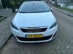 Peugeot 308 1.2 E-thp 130pk 2016 Wit, Auto's, Voorwielaandrijving, Stof, 1199 cc, 1165 kg