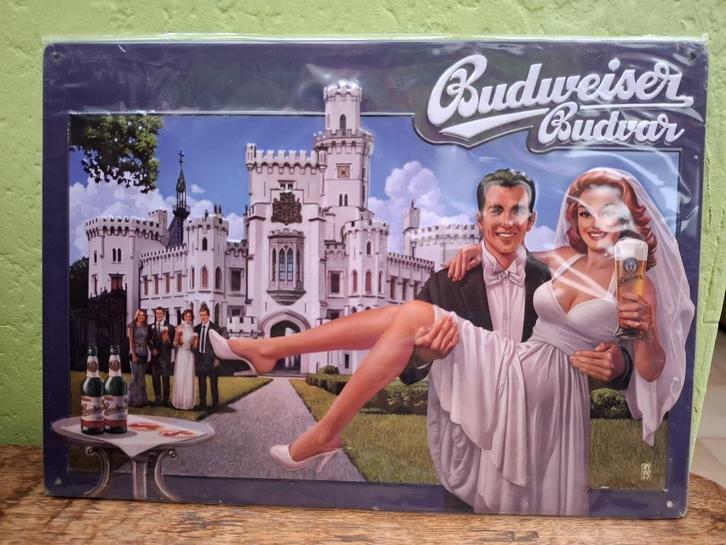reclamebord Budweiser Budvar (in originele verpakking), Verzamelen, Biermerken, Nieuw, Reclamebord, Plaat of Schild, Overige merken