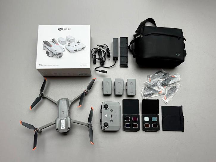 DJI Air 2S Fly More Combo Drone, Audio, Tv en Foto, Drones, Zo goed als nieuw, Drone met camera, Ophalen of Verzenden