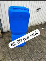 Jerrycans 20 liter un gekeurde, Minder dan 75 liter, Ophalen, Gebruikt, Kunststof