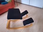 Stokke variable balans kniestoel, Huis en Inrichting, Ophalen, Gebruikt, Zwart, Eén